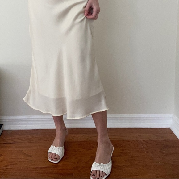 Reformation Simone Gathered Kitten Heel Sandal - Picture 10 of 10